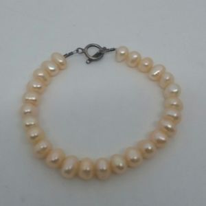 7-In. Pearl Bracelet